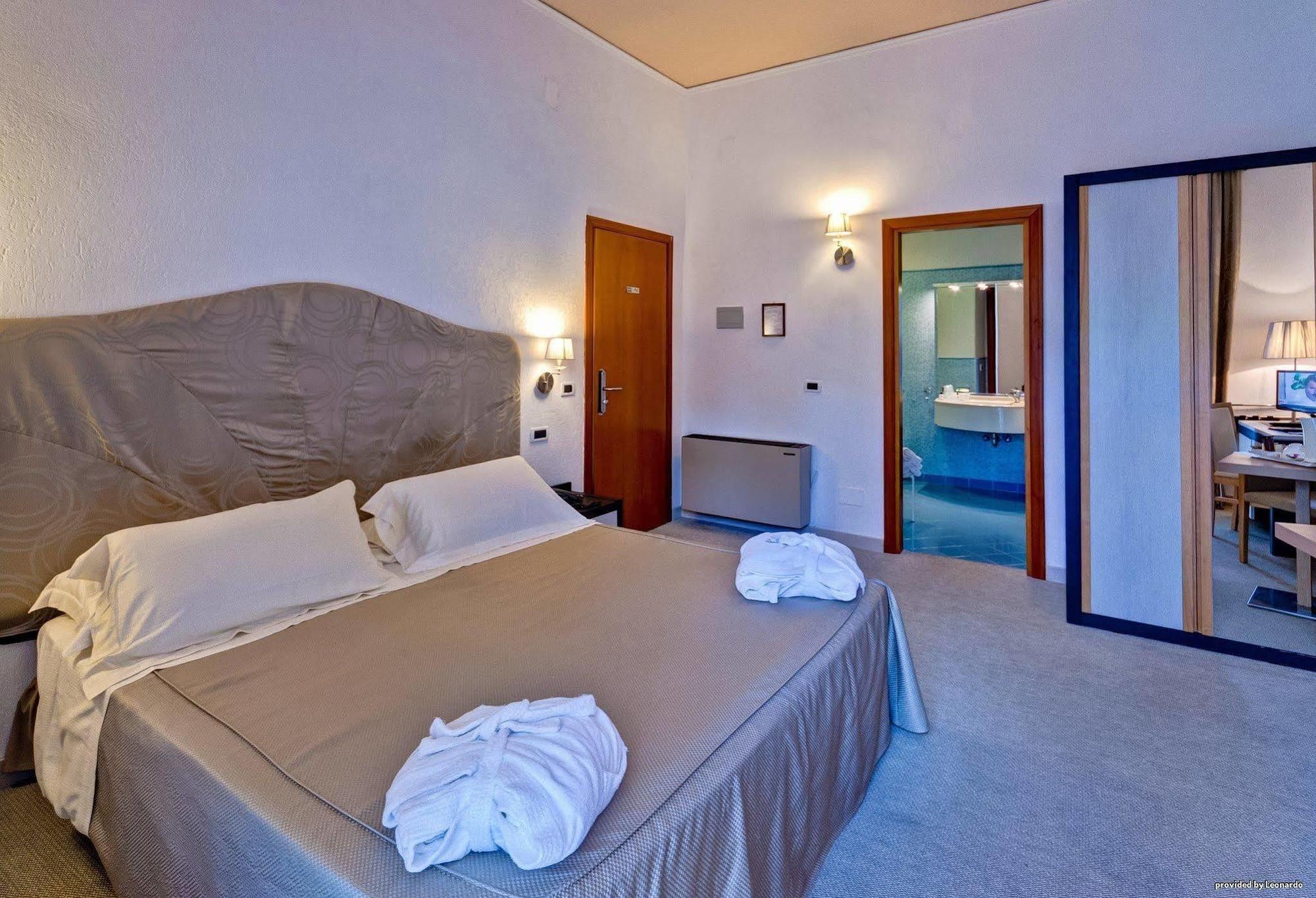 Hotel Regina Palace Terme Ischia Buitenkant foto