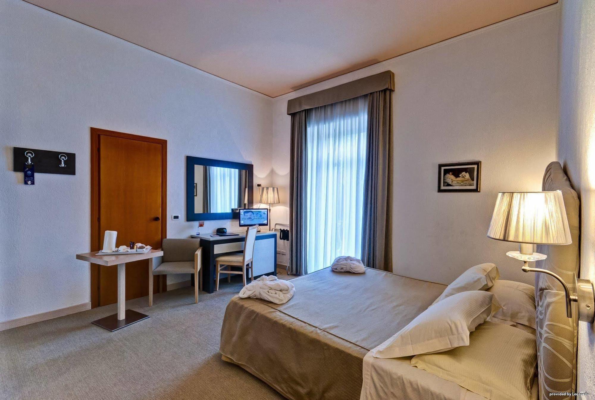 Hotel Regina Palace Terme Ischia Buitenkant foto